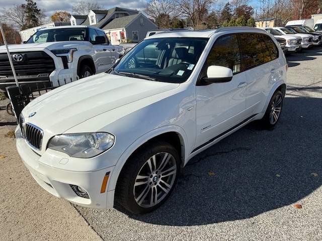 2013 BMW X5 AWD 4dr xDrive35i Premium, available for sale in Huntington Station, New York | Huntington Auto Mall. Huntington Station, New York