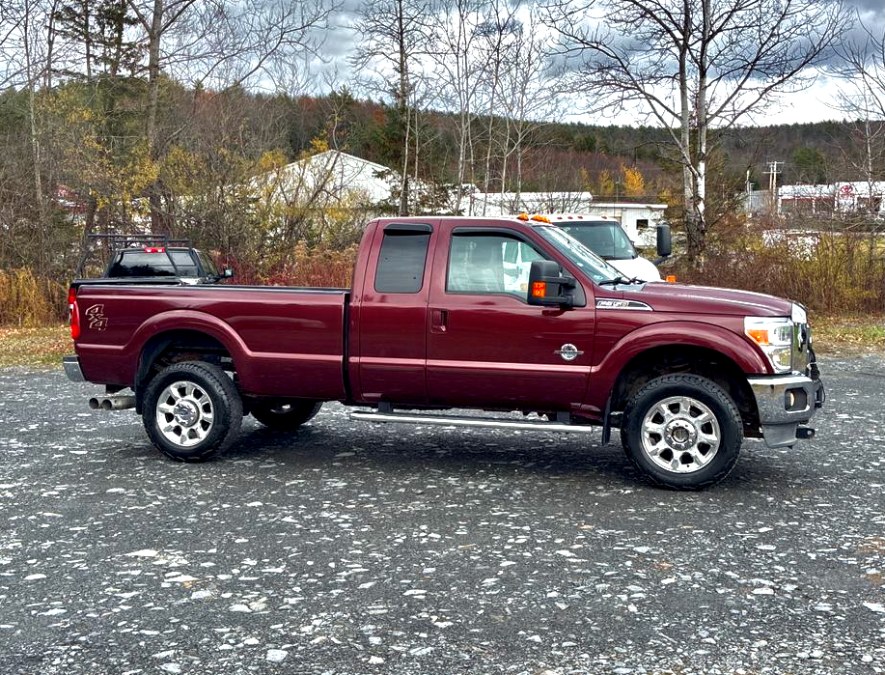 Used Ford Super Duty F-350 SRW 4WD SuperCab 158" Lariat 2012 | Second Street Auto Sales Inc. Manchester, New Hampshire