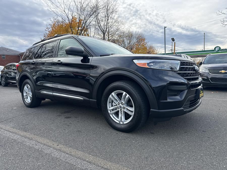 2020 Ford Explorer XLT photo 4
