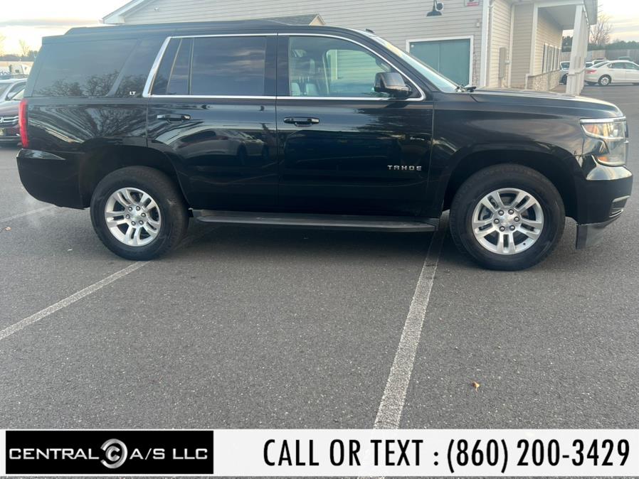 2017 Chevrolet Tahoe LT photo 4