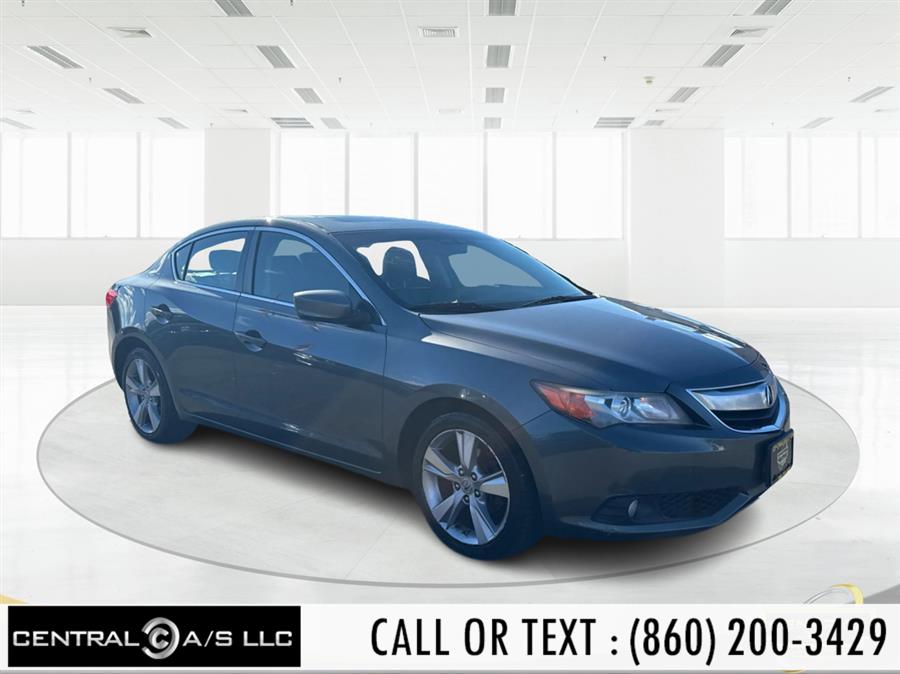 2013 Acura ILX 2.0L Technology photo 3