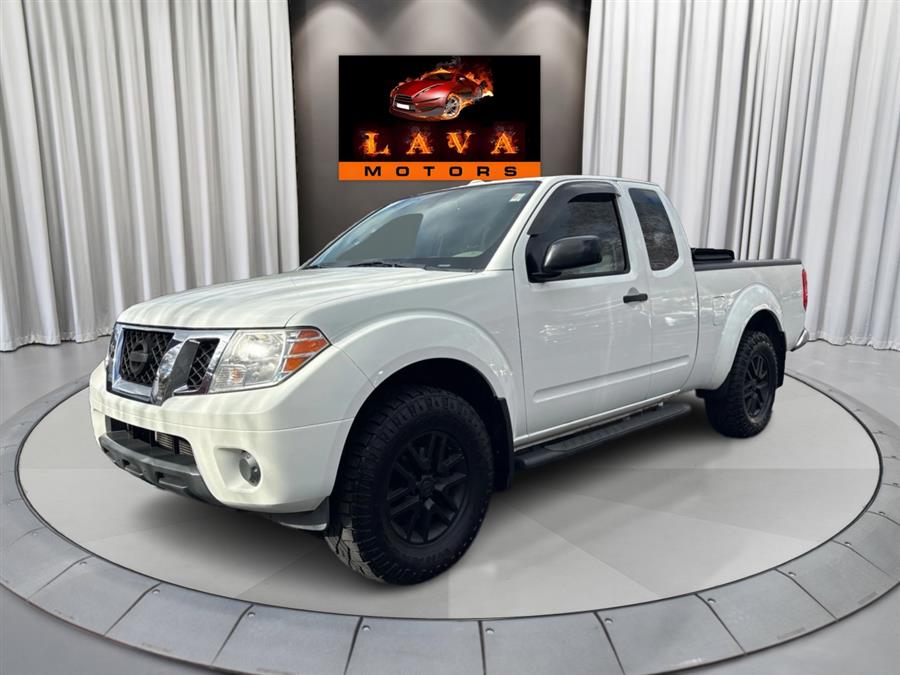 2014 Nissan Frontier King Cab SV photo 3