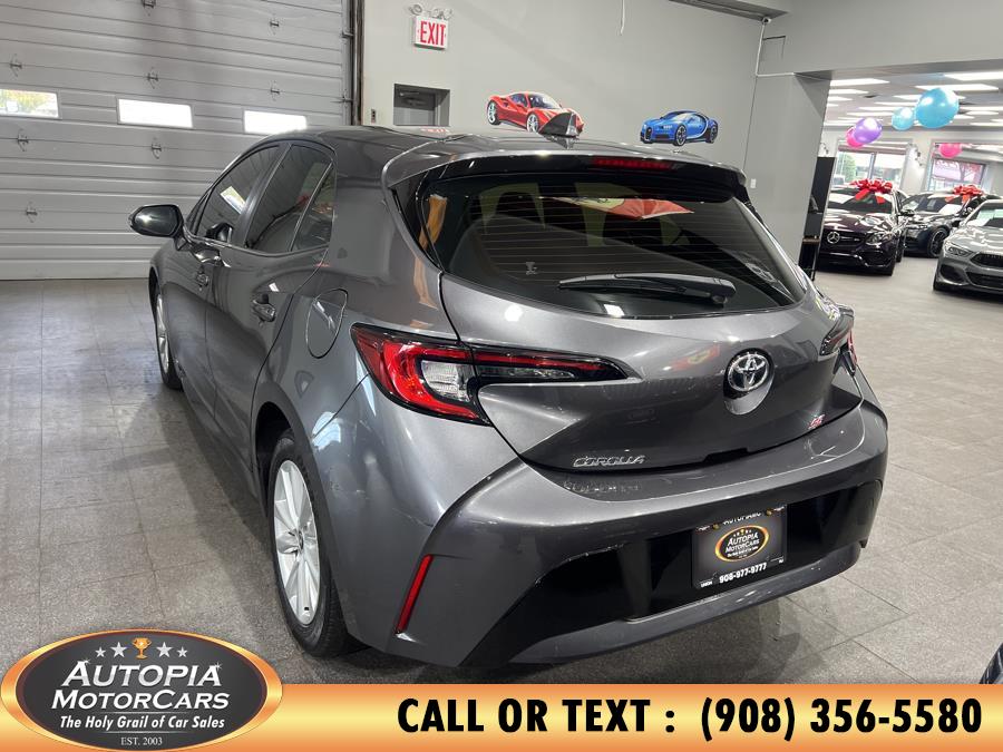 2025 Toyota Corolla SE photo 2