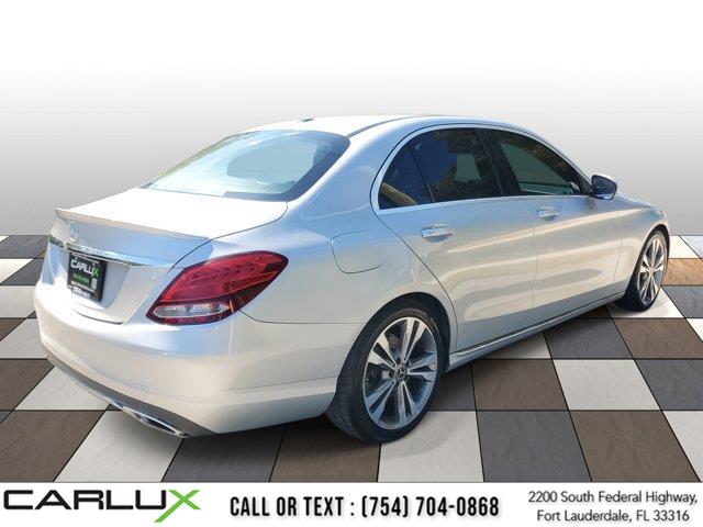 2018 Mercedes Benz C 300 photo 4
