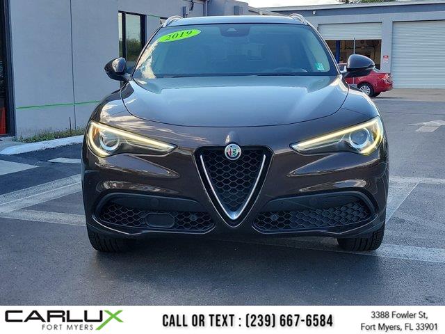 2018 Alfa Romeo Stelvio Ti photo 2