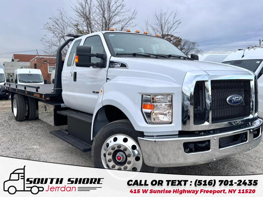 2025 Ford F-750SD Base DRW, available for sale in Freeport, New York | South Shore Jerrdan. Freeport, New York