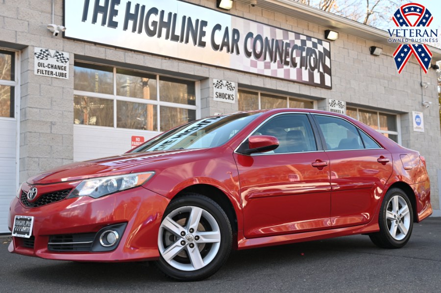 Used 2014 Toyota Camry in Waterbury, Connecticut | Highline Car Connection. Waterbury, Connecticut
