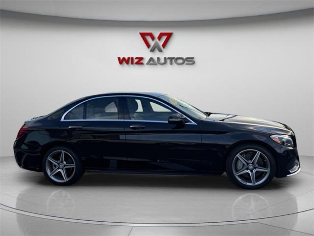 2017 Mercedes Benz C 300 4MATIC photo 4