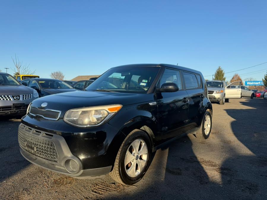 2015 Kia Soul 5dr Wgn Auto Base, available for sale in East Windsor, Connecticut | STS Automotive. East Windsor, Connecticut