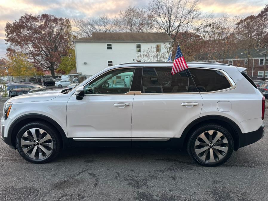 2020 Kia Telluride S photo 3