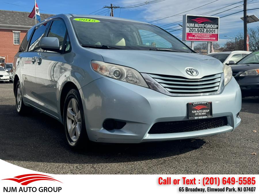 2015 Toyota Sienna LE