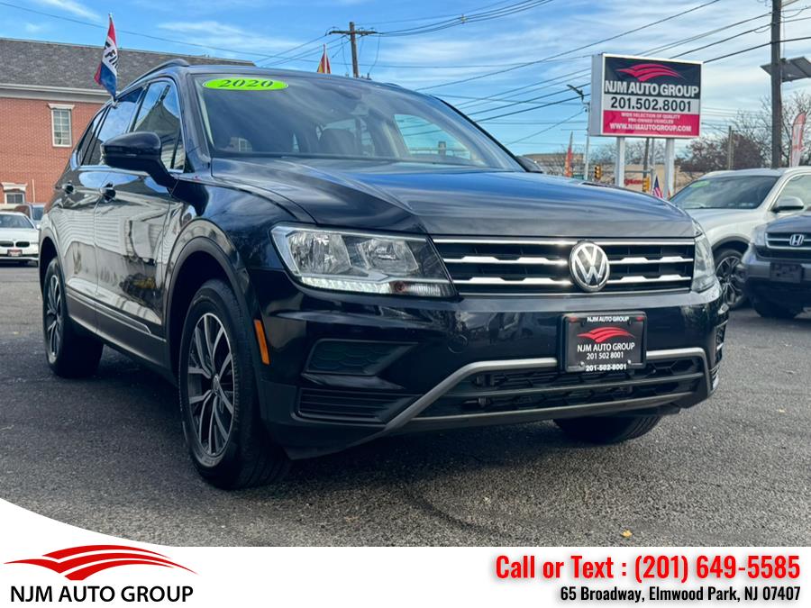 2020 Volkswagen Tiguan SE's photo