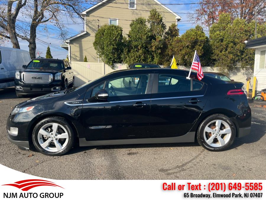 2014 Chevrolet Volt photo 3