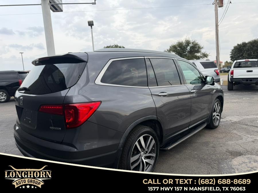 2016 Honda Pilot Touring photo 3