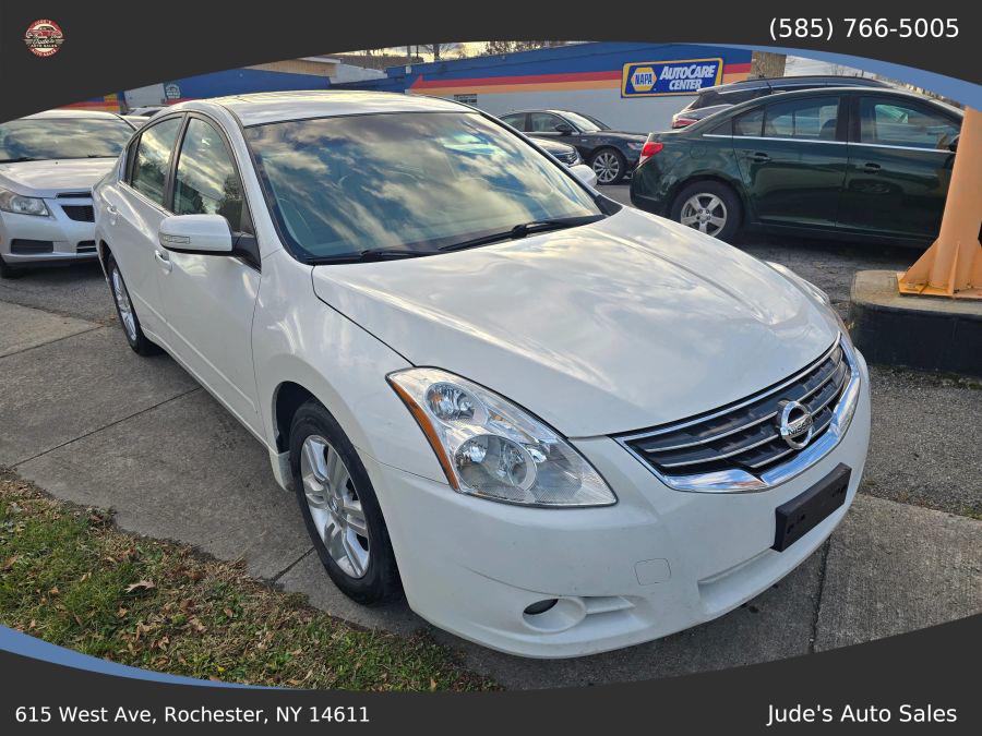 2011 Nissan Altima 2.5 SL Sedan 4D, available for sale in Wolcott, New York | Auto Hunter CNY. Wolcott, New York