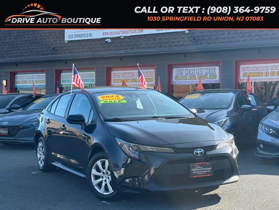 2022 Toyota Corolla LE's photo