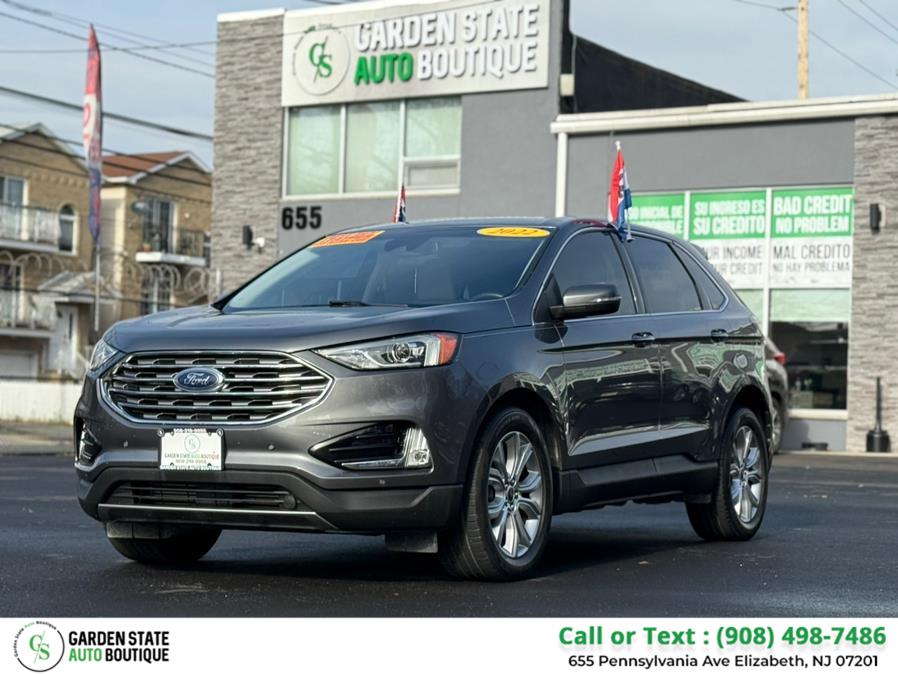 2022 Ford Edge Titanium's photo