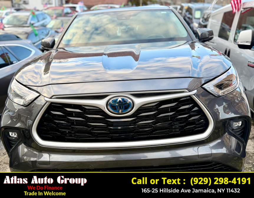 2023 Toyota Highlander Hybrid LE AWD (Natl), available for sale in Jamaica, New York | Atlas Auto Group. Jamaica, New York