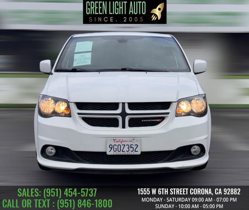 2020 Dodge Grand Caravan GT photo 4