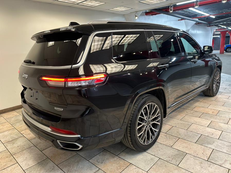 2021 Jeep Grand Cherokee L Summit Reserve photo 4