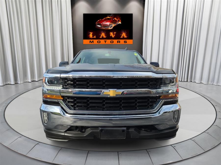 2018 Chevrolet Silverado 1500 photo 2