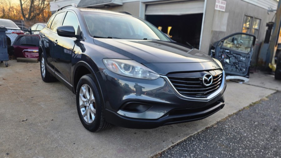 Used 2014 Mazda CX-9 in Patchogue, New York | Romaxx Truxx. Patchogue, New York