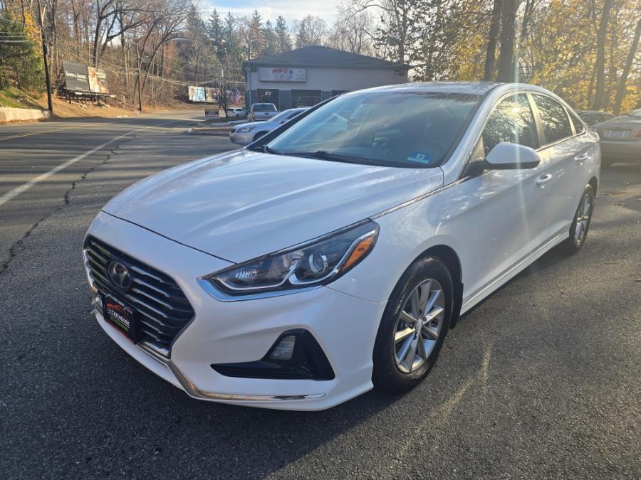 2018 Hyundai Sonata SE 2.4L, available for sale in Bloomingdale, New Jersey | Bloomingdale Auto Group. Bloomingdale, New Jersey