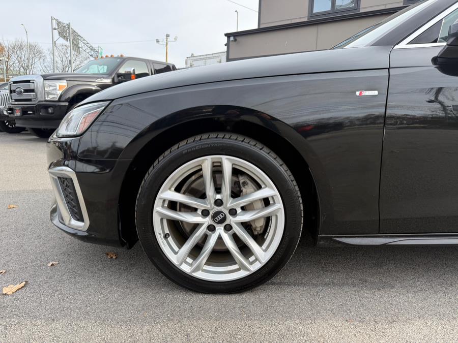 2020 Audi A4 Premium 45 TFSI Quattro photo 2