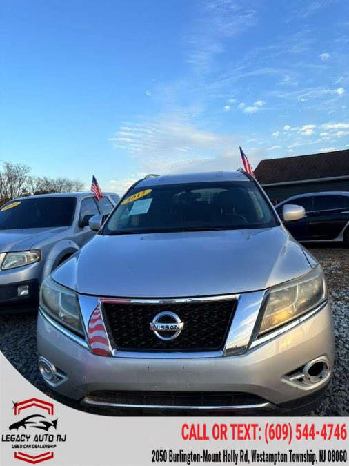 2013 Nissan Pathfinder SV