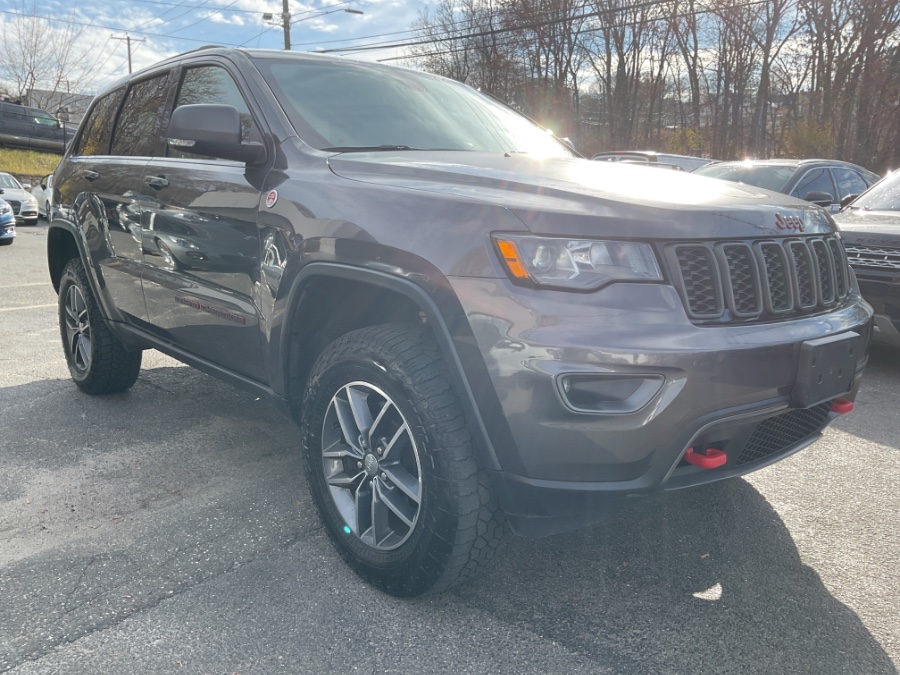 Used 2021 Jeep Grand Cherokee in Waterbury, Connecticut | Jim Juliani Motors. Waterbury, Connecticut