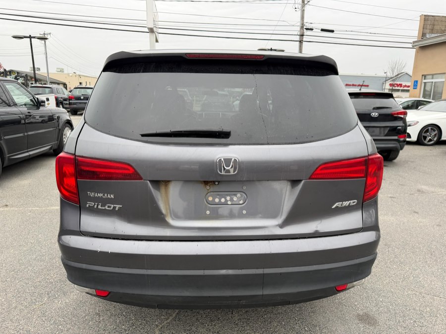 2016 Honda Pilot LX photo 4