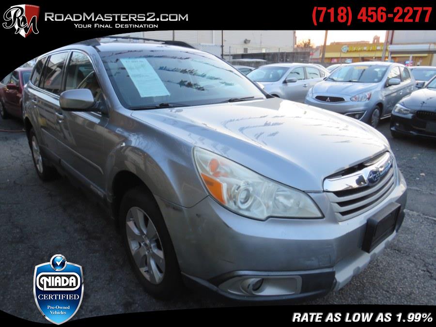 Used 2011 Subaru Outback in Middle Village, New York | Road Masters II INC. Middle Village, New York