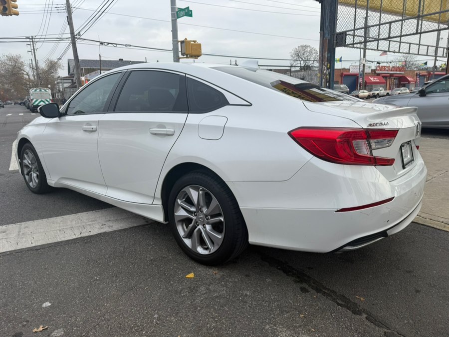 2020 Honda Accord LX 1.5T photo 4