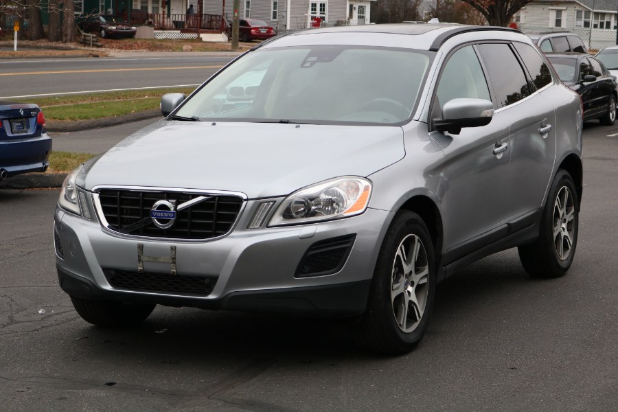 2011 Volvo XC60 AWD 4dr 3.0T w/Moonroof, available for sale in Bristol, Connecticut | Dealmax Motors LLC. Bristol, Connecticut