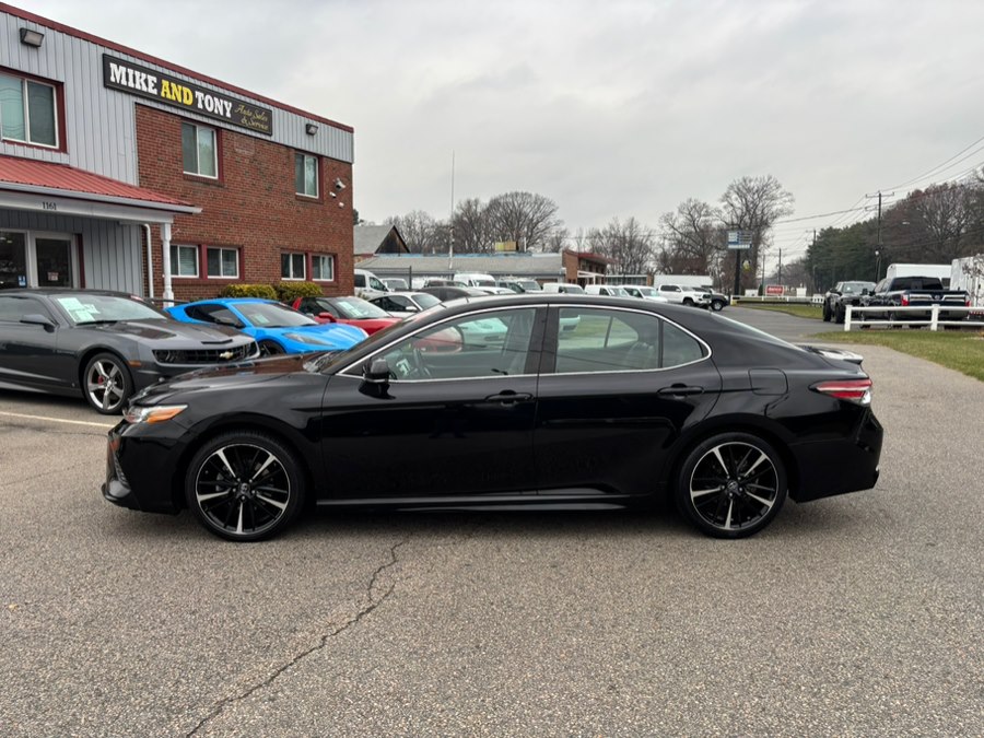 2018 Toyota Camry XSE photo 3