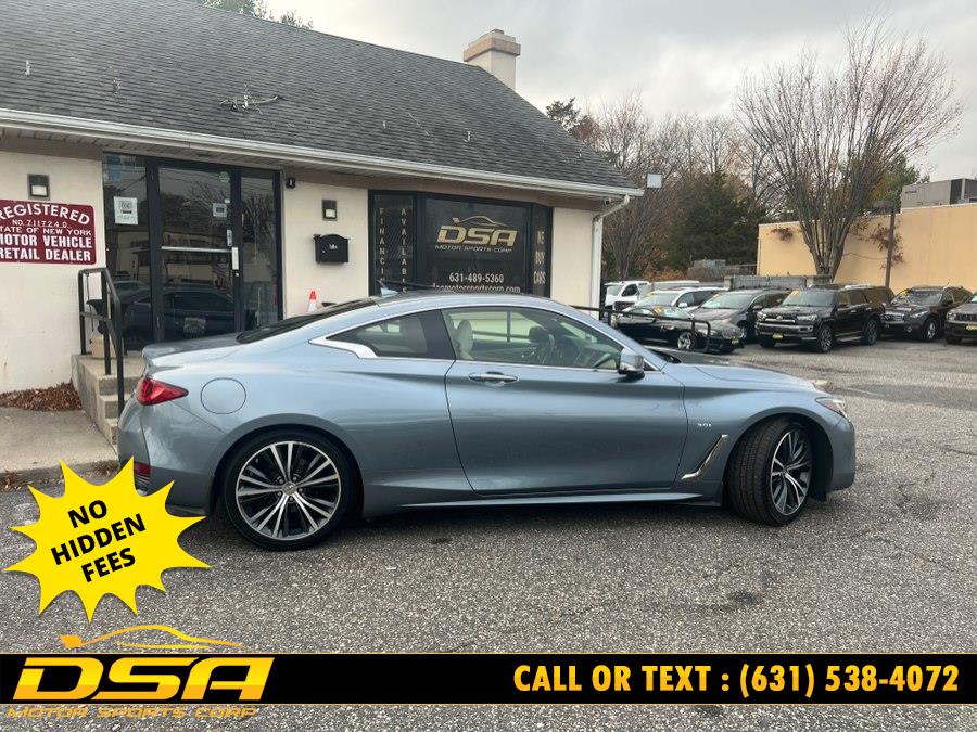 2017 Infiniti Q60 3.0t Premium photo 3