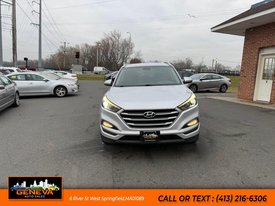 2018 Hyundai Tucson SEL photo 2