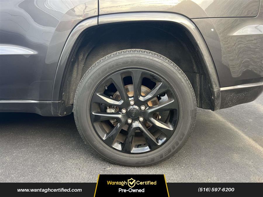 2020 Jeep Grand Cherokee Altitude photo 2