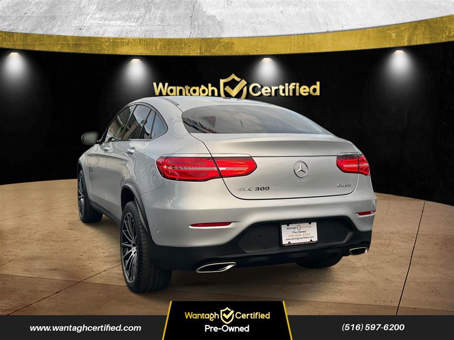 2019 Mercedes Benz GLC 300 4MATIC Coupe photo 3