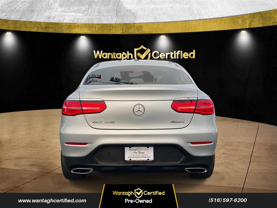 2019 Mercedes Benz GLC 300 4MATIC Coupe photo 4