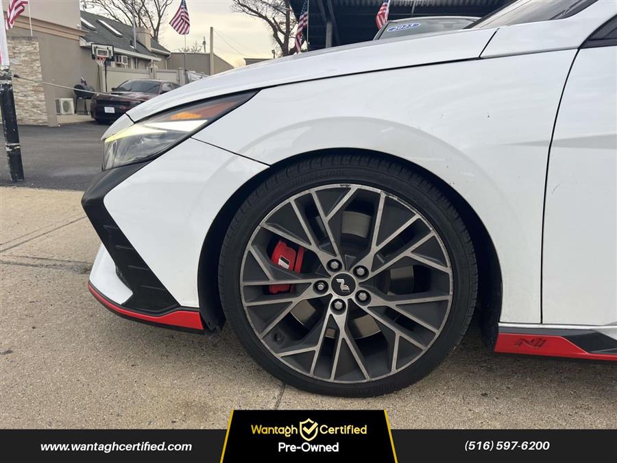 2022 Hyundai Elantra N photo 3