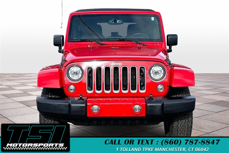 2017 Jeep Wrangler Unlimited Sahara photo 3