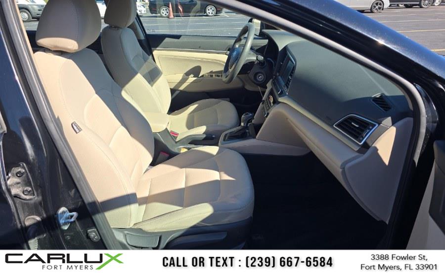 2017 Hyundai Elantra SE photo 3