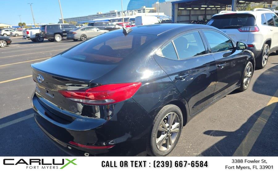 2017 Hyundai Elantra SE photo 2