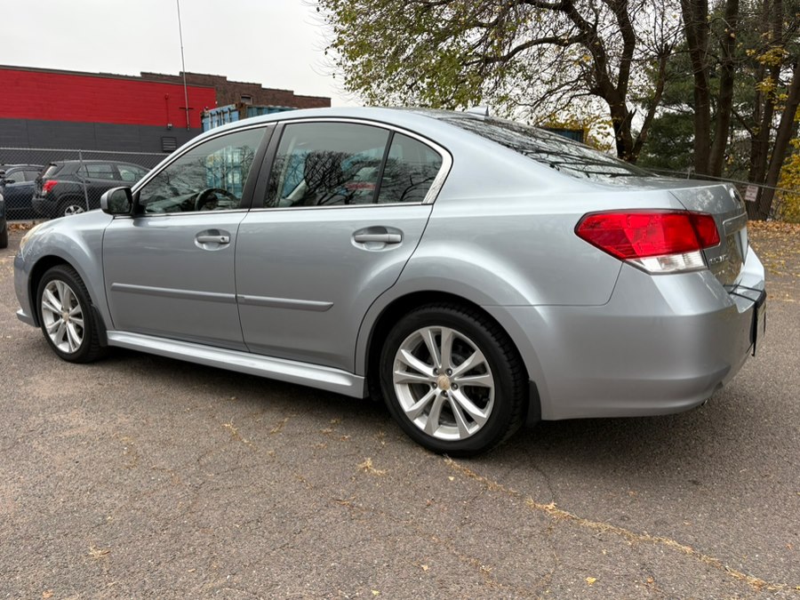 2014 Subaru Legacy 2.5i Premium photo 3