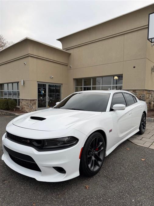 2022 Dodge Charger Scat Pack's photo