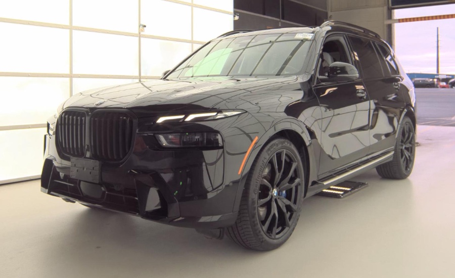 2023 BMW X7 xDrive40i Sports Activity Vehicle, available for sale in Hillside, New Jersey | Euro Lux Auto. Hillside, New Jersey