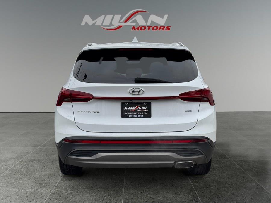 2021 Hyundai Santa Fe SE photo 4