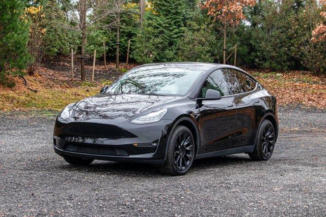 Used 2022 Tesla Model y in Great Neck, New York | Camy Cars. Great Neck, New York