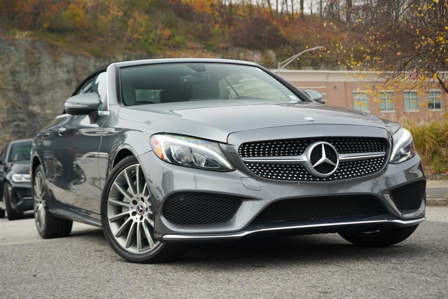 2017 Mercedes Benz C 300 4MATIC photo 3